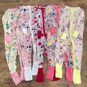 Set of 5 Little Sleepies footed rompers size 12-18 mos